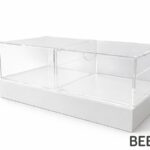 Plastovy transparentny POS stojan BEBE media