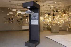 Stojan POS Display BEBE Media